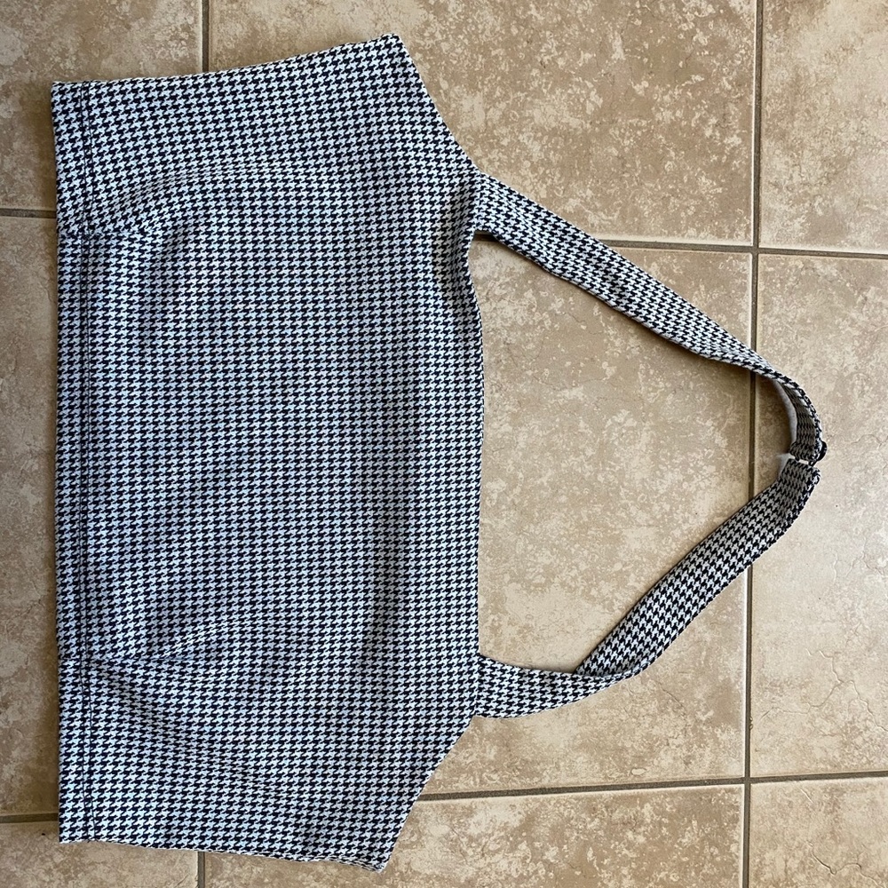 NWOT Garage cropped tank top